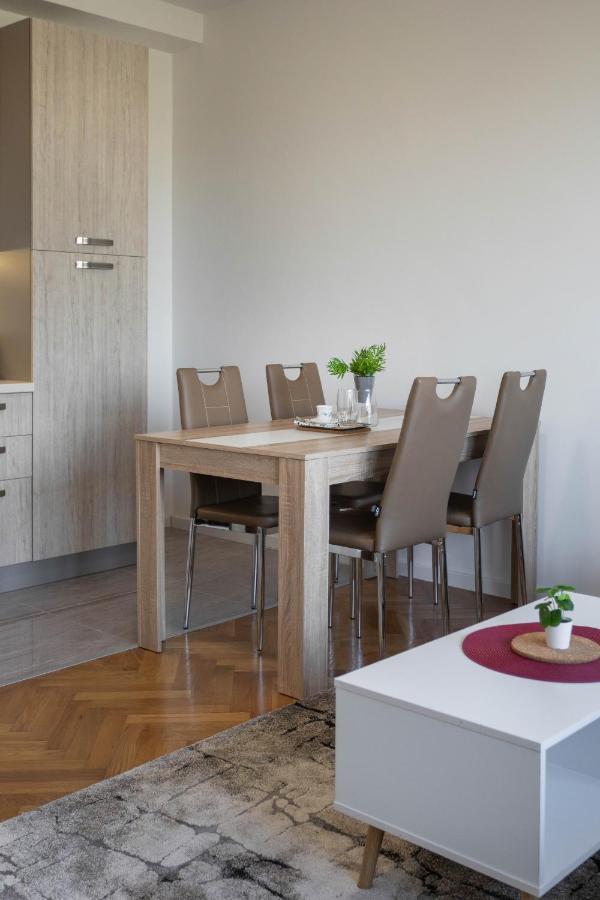 Spacious 2Bdr Apartment- Skyline View Загреб Екстериор снимка