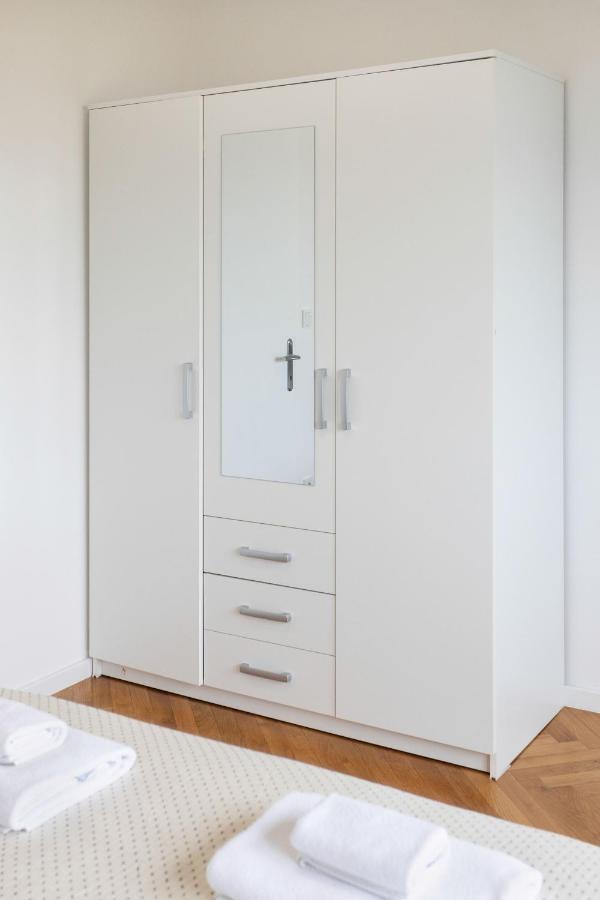 Spacious 2Bdr Apartment- Skyline View Загреб Екстериор снимка