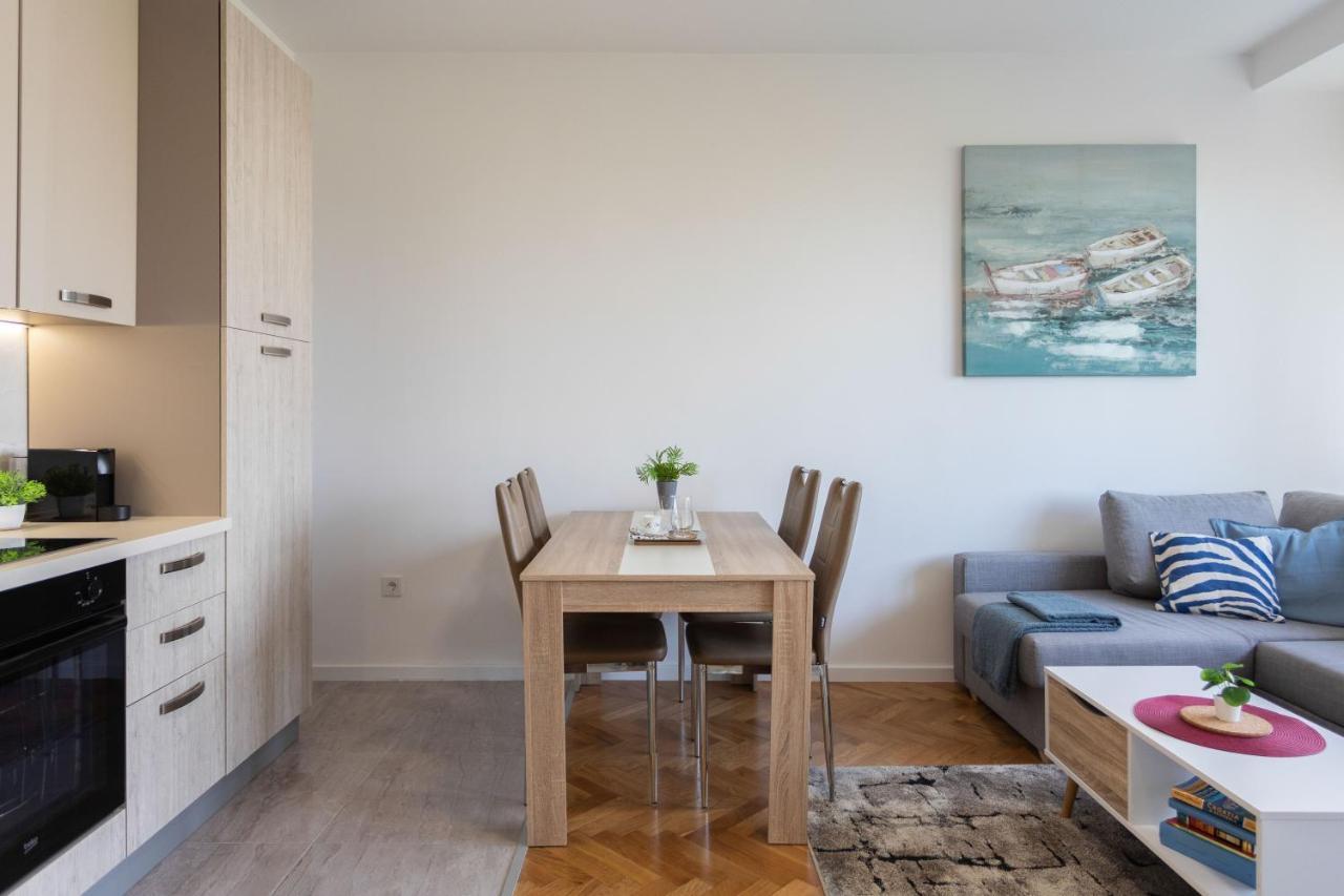 Spacious 2Bdr Apartment- Skyline View Загреб Екстериор снимка